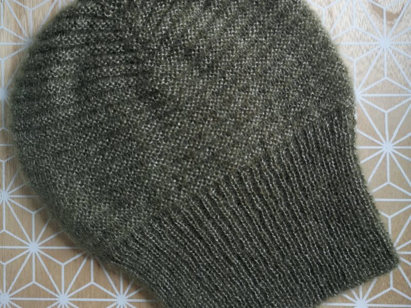 Bonnet Mohair et Soie Kaki