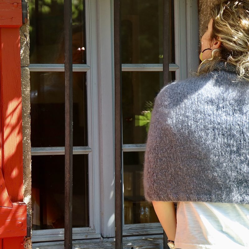 DA9C33CB-3B3A-4EF2-930D-3F43DF3CA466-800x800 Fiche tricot : « Chauffe épaules » – Image 2