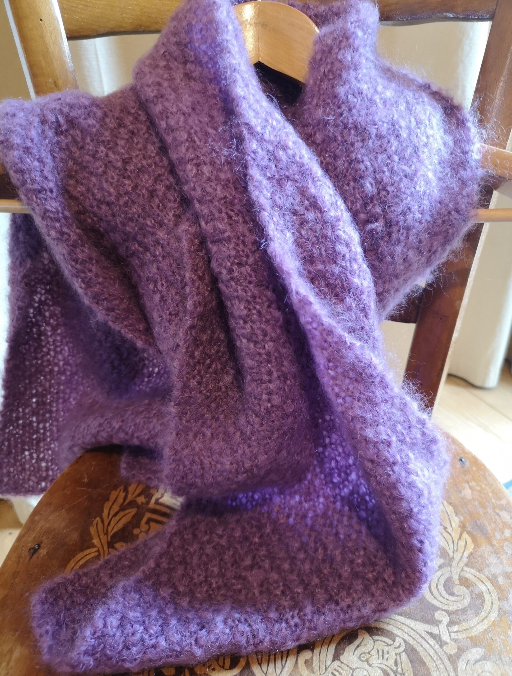 Écharpe Odile Mauve 2 Écharpe Odile Pur Mohair Myosotis – Image 4