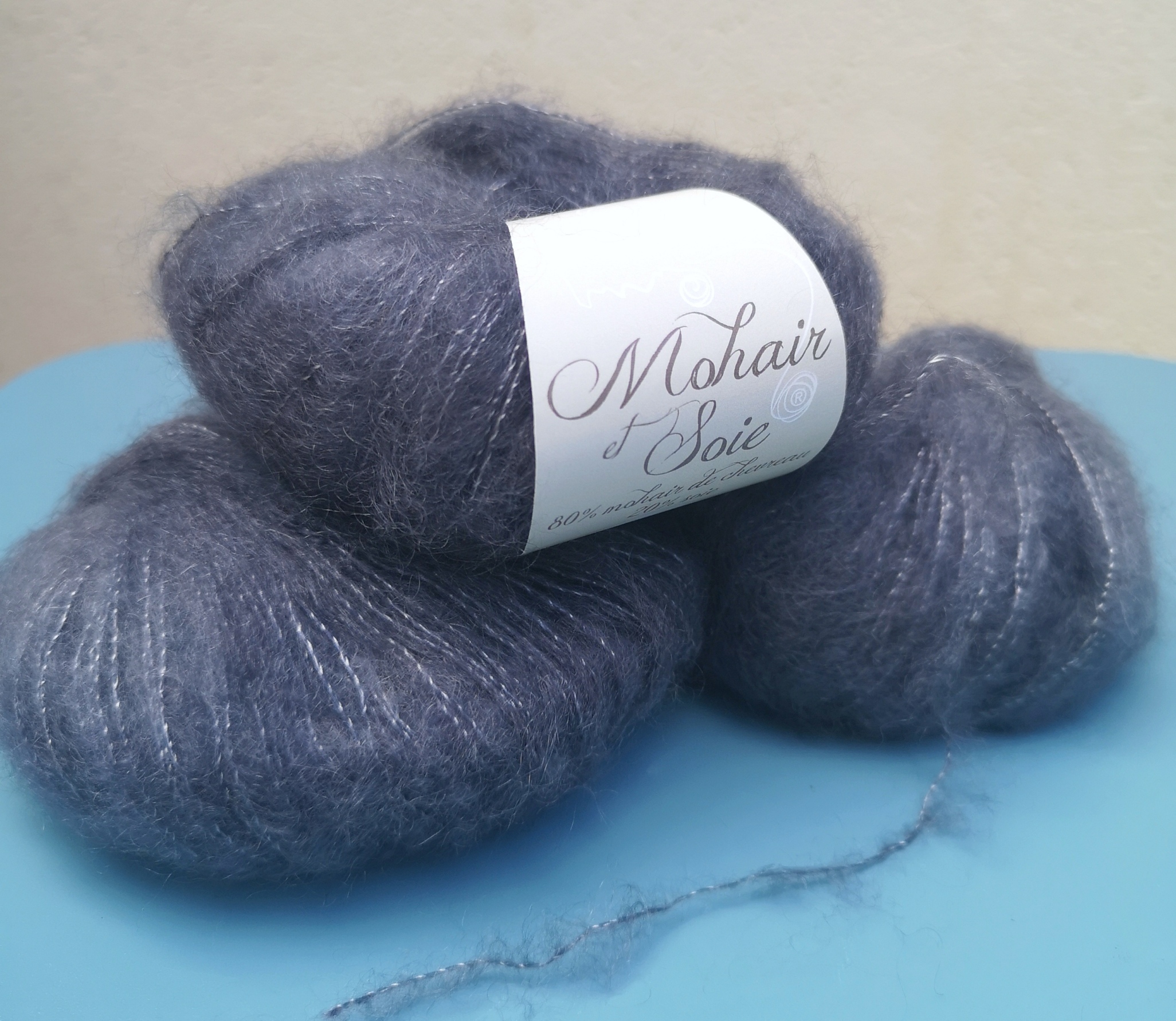 Pelote mohair et soie ardoise Pelote en Mohair et Soie - Ardoise